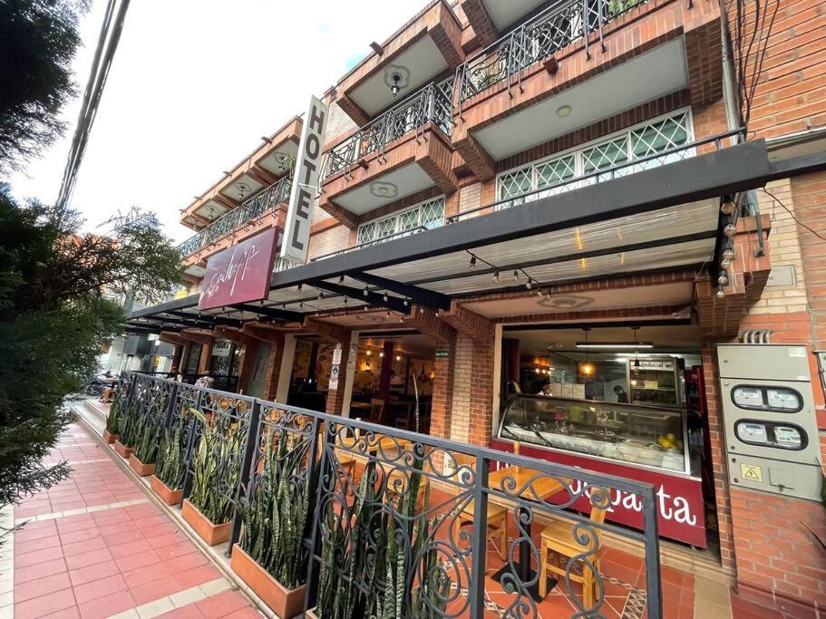 2-Story Penthouse, Tons Of Restaurants, Private Balconies Apartment Medellin Exterior photo